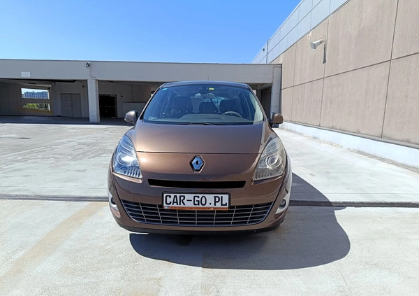 Renault Scenic cena 26300 przebieg: 245000, rok produkcji 2010 z Piaseczno małe 79